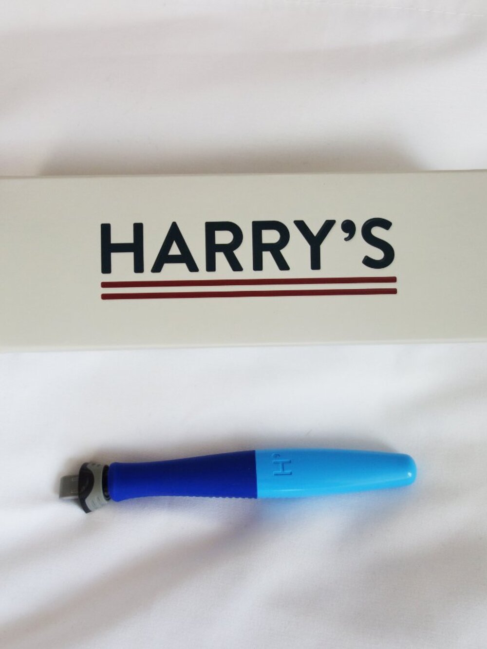 Harry's Shaving Handle Blue Two Tones with box. EUC